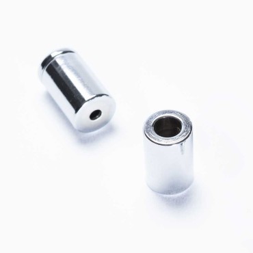 Embellecedores cromados para placas y directorios